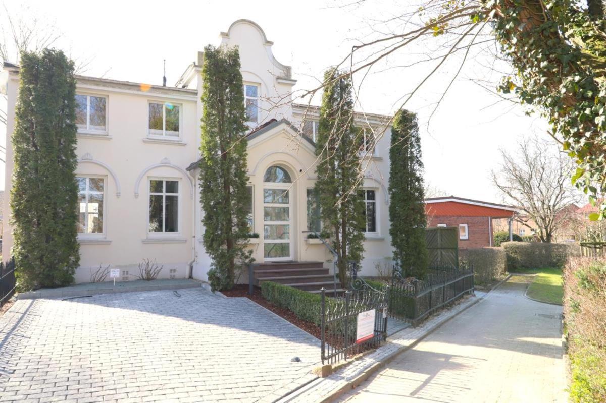 40 Weisse Villa Am Schwanenteich Og Links بورغ أوف فيهمارن المظهر الخارجي الصورة